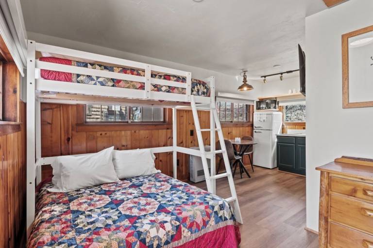 Cabin West Colorado Springs