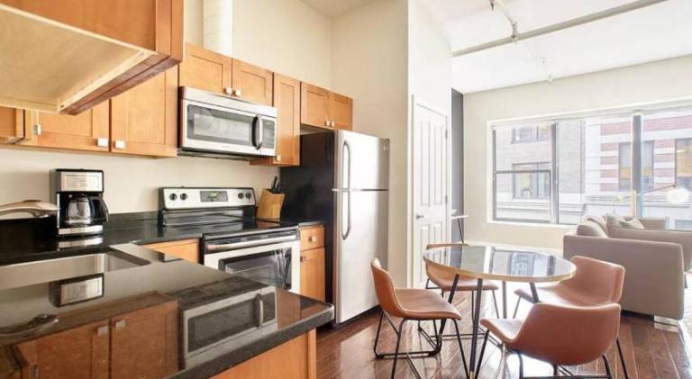Fully equipped beautiful apartment | Near Faneuil Hall | Good for workation | Pets are welcome — photo 4