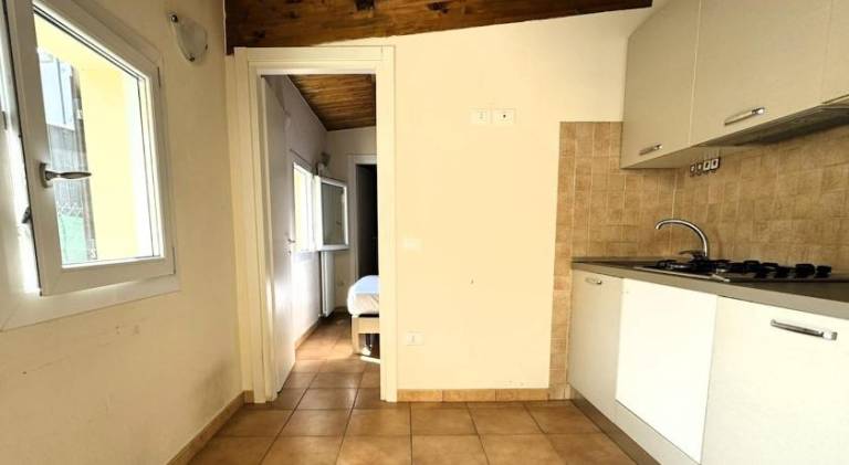 Apartment with hot tub & pool — photo 5