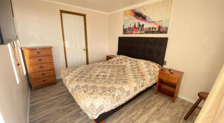 Hostal AGUSTIN atendemos a particulares y empresas — photo 2