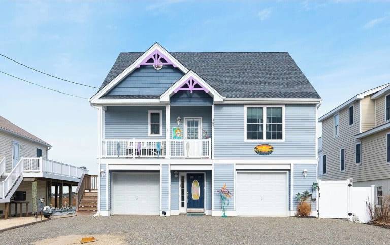House Tuckerton