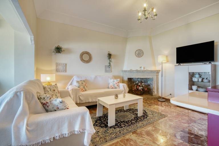 Apartment 'Casa Blanca' with Sea Views and Wi-Fi — photo 4