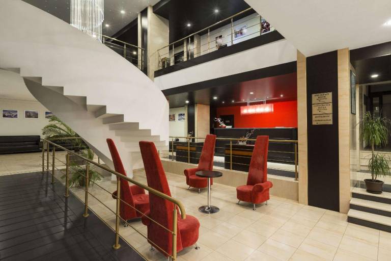 Ramada by Wyndham Iasi City Centre — photo 2