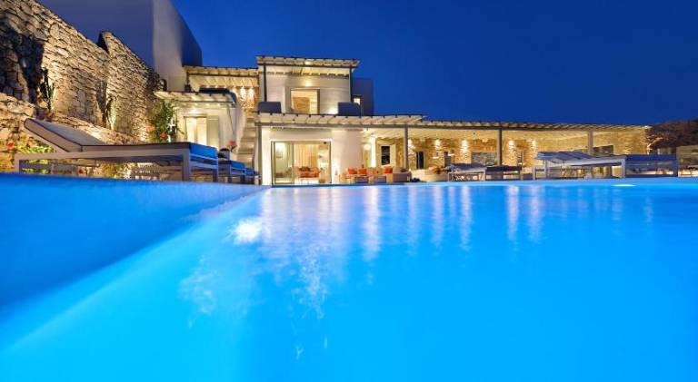 Villa Daedalus - Luxe Hilltop Escape with Infinity Pool, Jacuzzi & Panoramic Sea Views in Mykonos