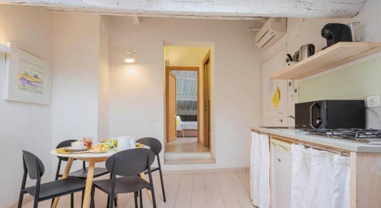 Apartment | Next to Lucca Cathedral — photo 5