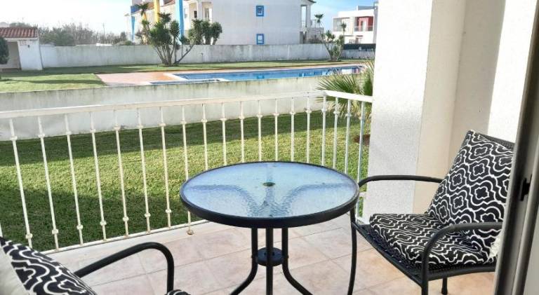 Apartment with private pool, terrace & yard — photo 3