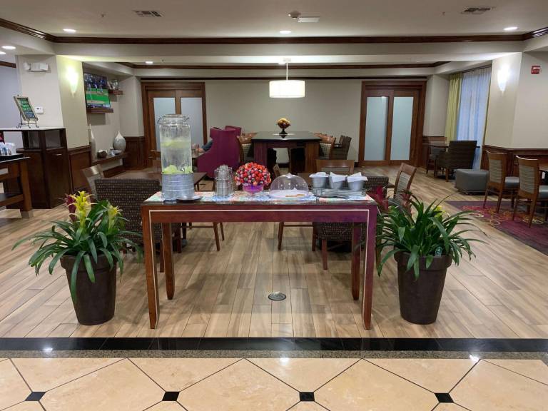 Hampton Inn Fort Stockton — photo 3