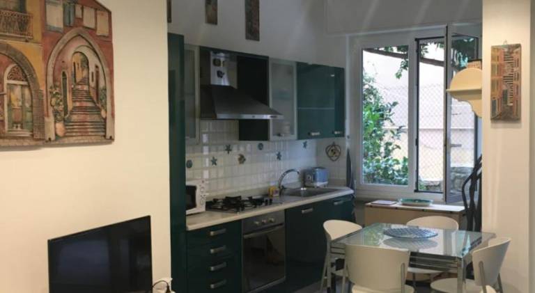 Rental apartment | Close to the beach | Dogs allowed in Vernazza