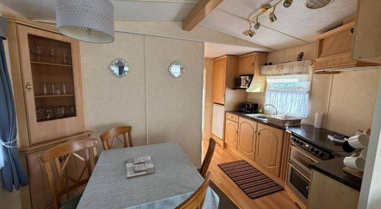Rental apartment with 2 rooms for 6 persons — photo 4