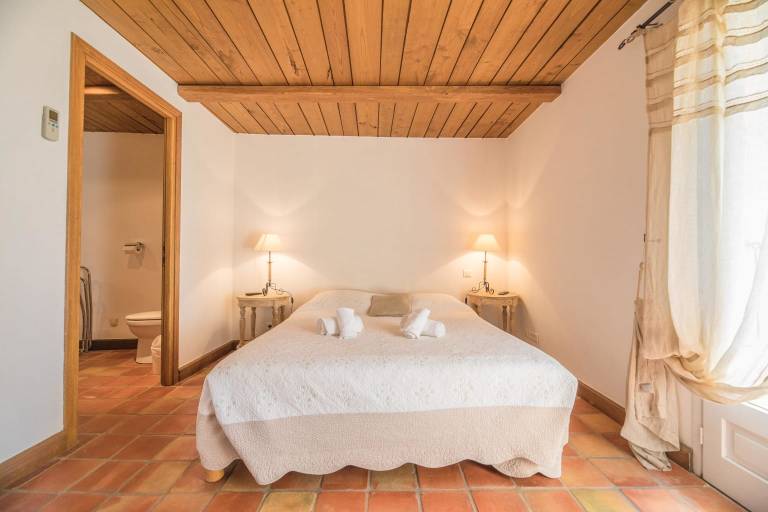 Villa with private pool, patio & BBQ | Sea view — photo 4