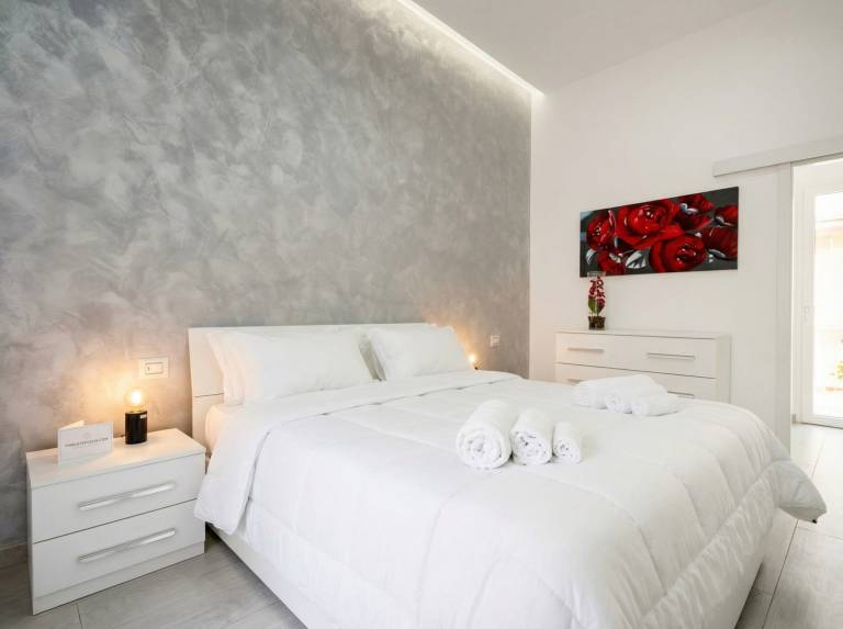 Carly’s Home – Stylish Stay in the Heart of Bari — photo 2