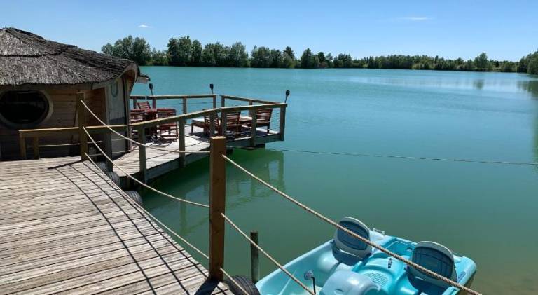 Chalet with 1 room for 4 persons in Beaune