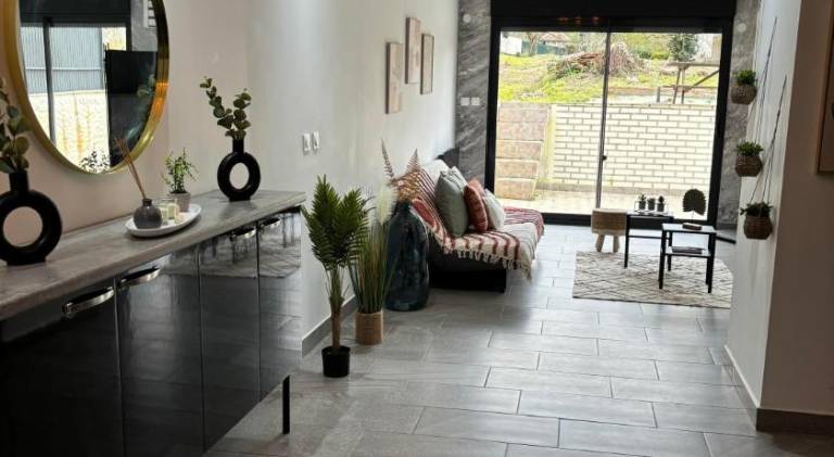 Fully equipped apartment with patio, garden & barbeque | Suitable for remote work | Pets allowed — photo 3