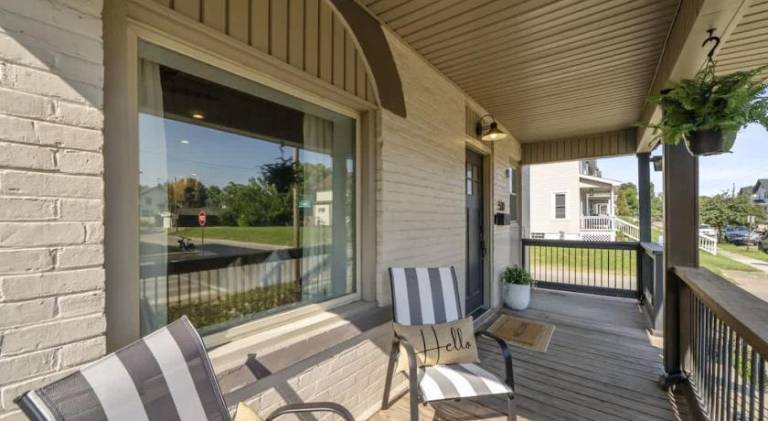 House with hot tub, BBQ & sauna — photo 4