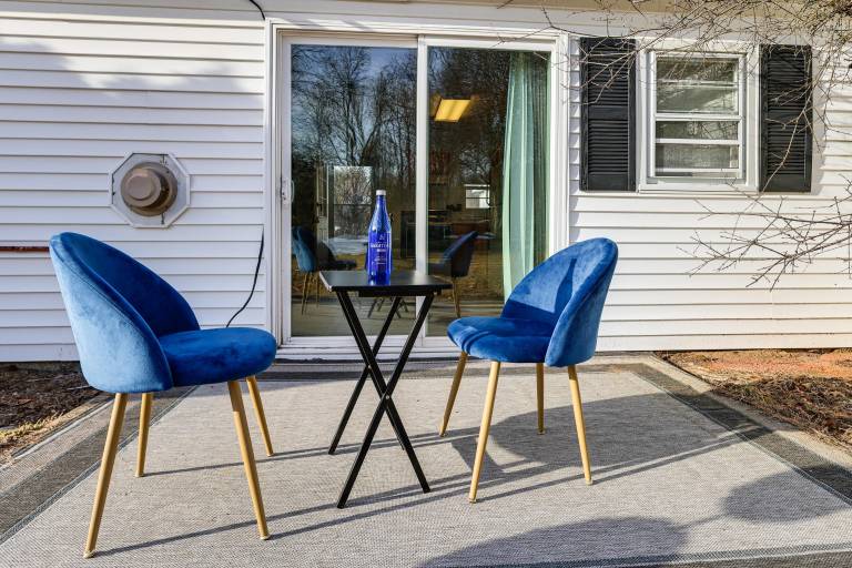 4 Mi to Saratoga Spa State Park! Home w/ Patio — photo 3
