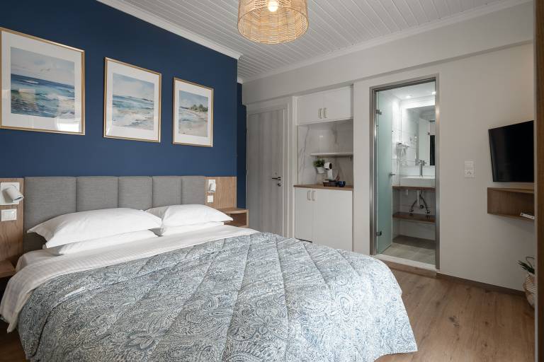 12 Double Studios With Sea View