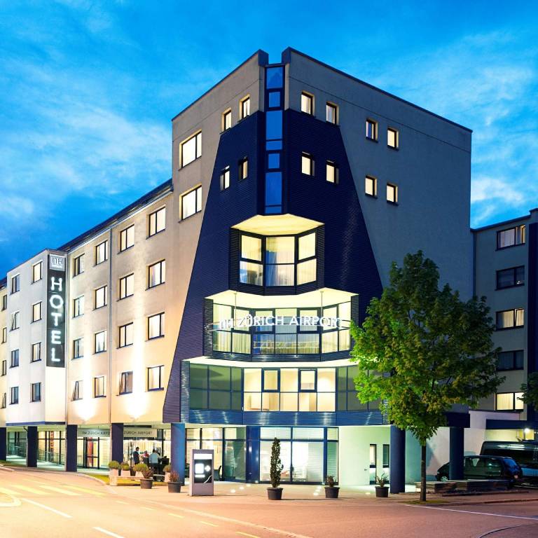 DORMERO Hotel Zurich Airport in Ruemlang