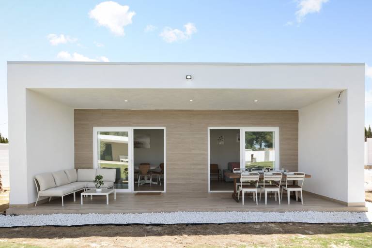 Charming Villa Preciosa Barrosa (families only) 12 guests, private pool, Wi-Fi, AC in Chiclana de la Frontera