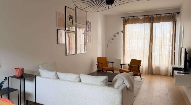 Apartment with 1 room for 2 persons in Montigny-le-Bretonneux