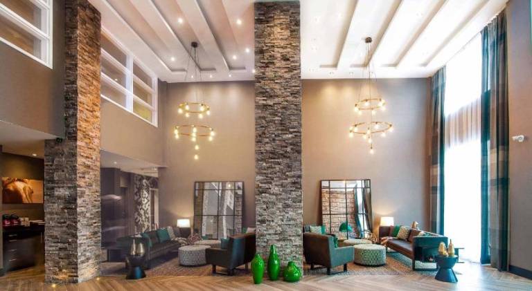 Sandman Hotel Oakville — photo 2