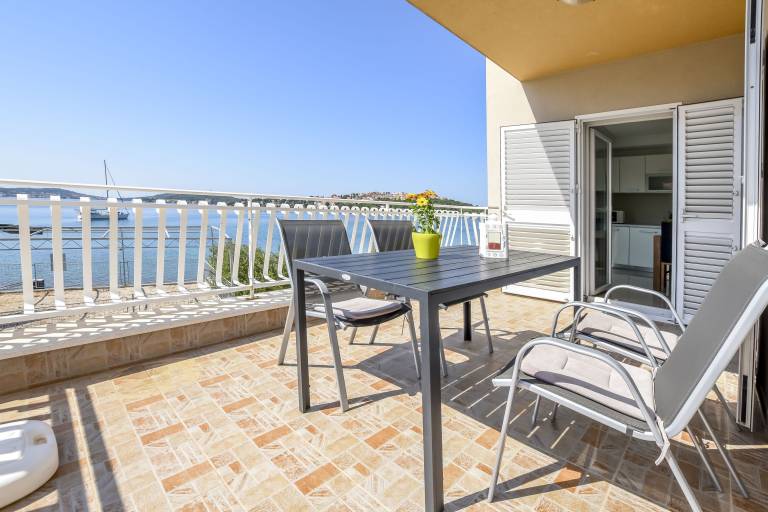 Apartament Rogoznica