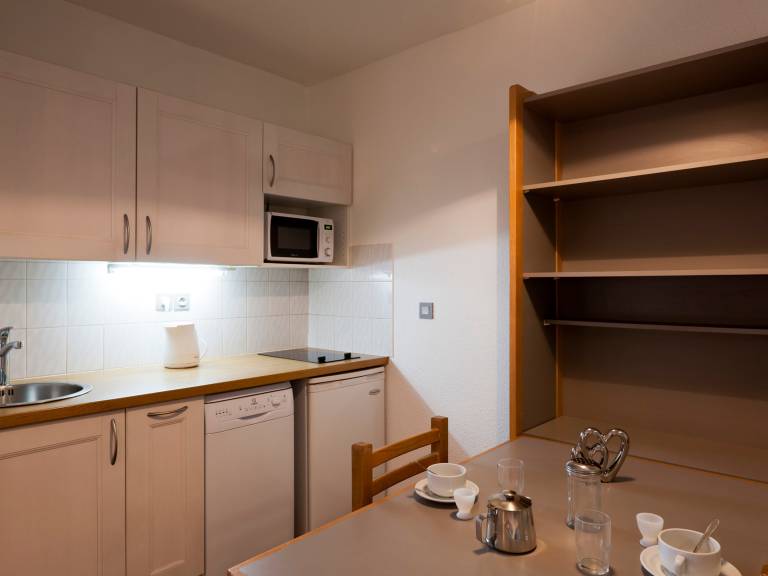 Studio 2 Pers. City Center with Balcony — photo 3