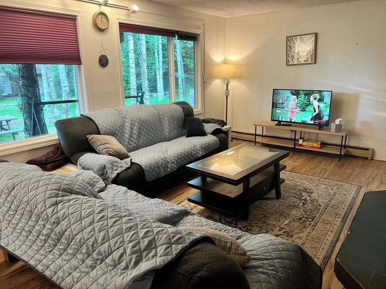 Apartment Taku / Campbell