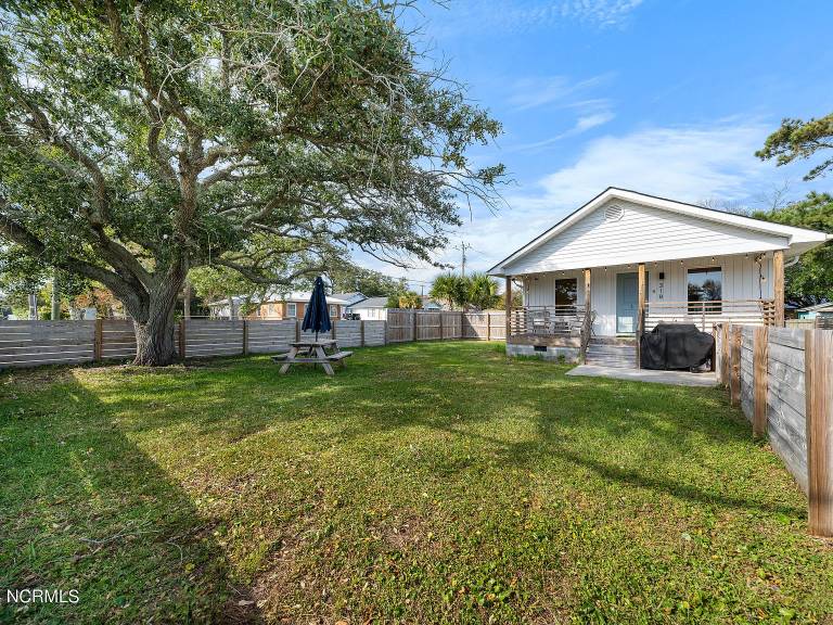 Child-friendly vacation home with barbeque | Pets are welcome — photo 2