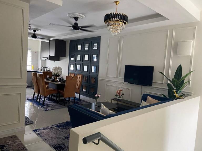 1415 m&sup2; Ferienhaus