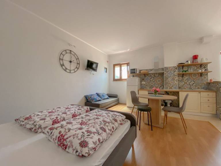 Wonderful apartment with patio | Dogs allowed — photo 4