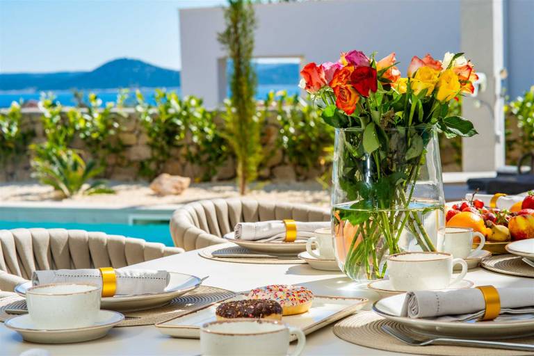 Villa Gemma - family friendly, heated pool, Jacuzzi, sauna by MyWaycation — photo 4