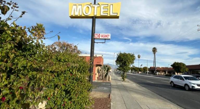 CoachLight Motel in Hemet, CA
