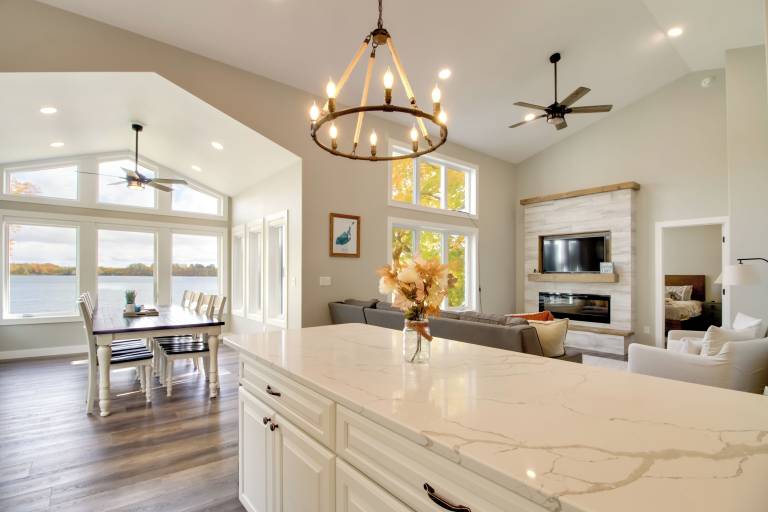 House Detroit Lakes