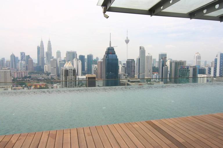 Luxury 60m High Floor & KLCC Sky Pool — photo 4