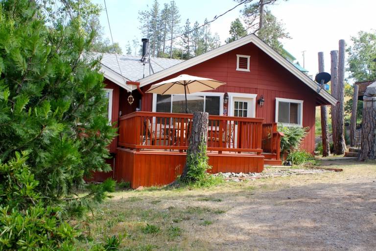 Cabin Oakhurst