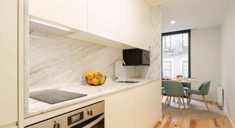 Apartment | Next to Clérigos Church | Pet-friendly — photo 5