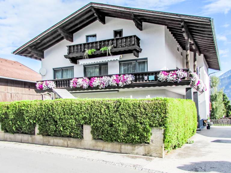 Ferienwohnung in Axams f&uuml;r max. 4 Personen