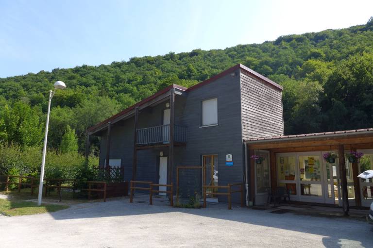 Gite with patio & garden in Chaumont
