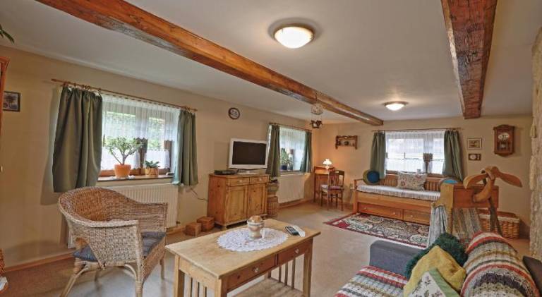 Chalet with 2 rooms for 8 persons — photo 2
