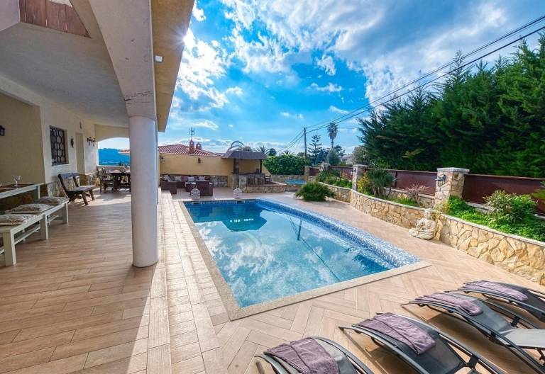 Villa "Costacabana - Villa Madonna", Mountain View, Terrace, Private Pool & Wi-Fi — photo 3