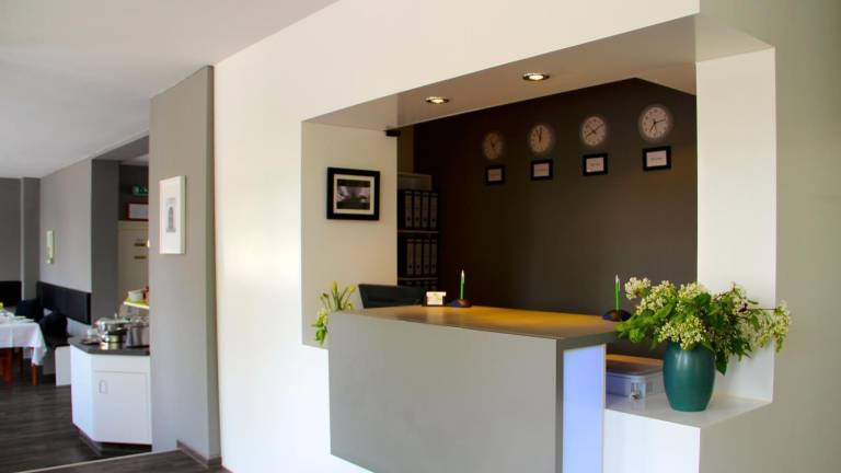 Pleasant serviced apartment with patio | Dogs allowed — photo 3