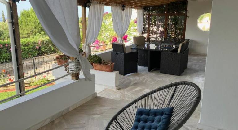 Beautiful beach house — photo 3