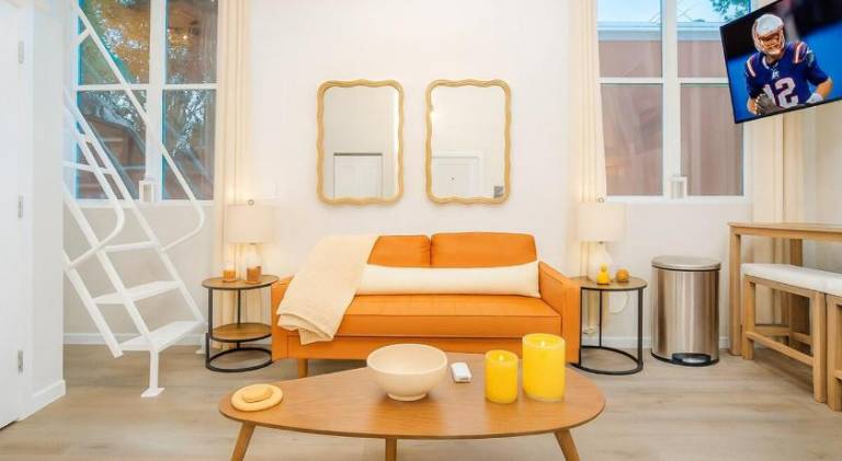 Holiday apartment with 1 room for 3 persons in New Haven, CT