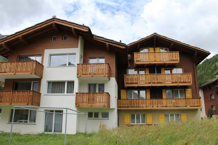 Child-friendly lovely holiday apartment with yard & patio | Ski nearby | Pets are welcome — photo 4