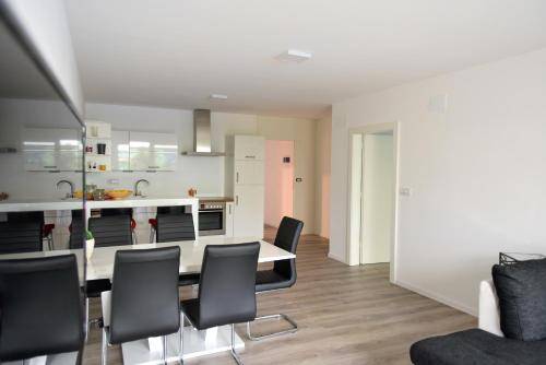 Apartment with garden, terrace & barbeque — photo 5