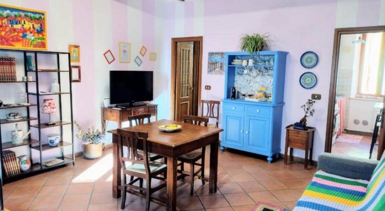 Apartment with 2 rooms for 5 persons in Parma