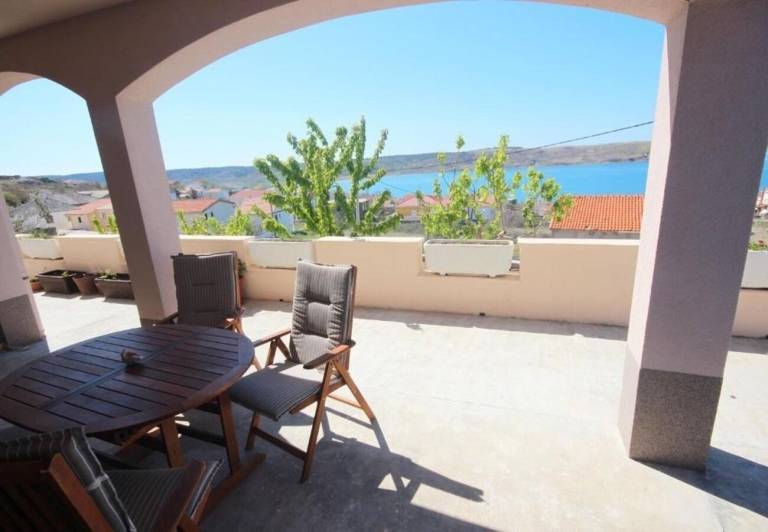 Apartma Ljubač