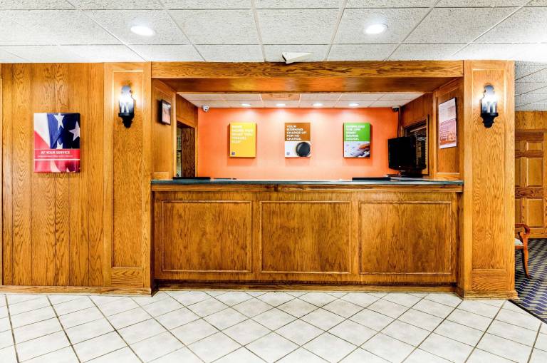 Travelodge by Wyndham Roanoke — photo 5