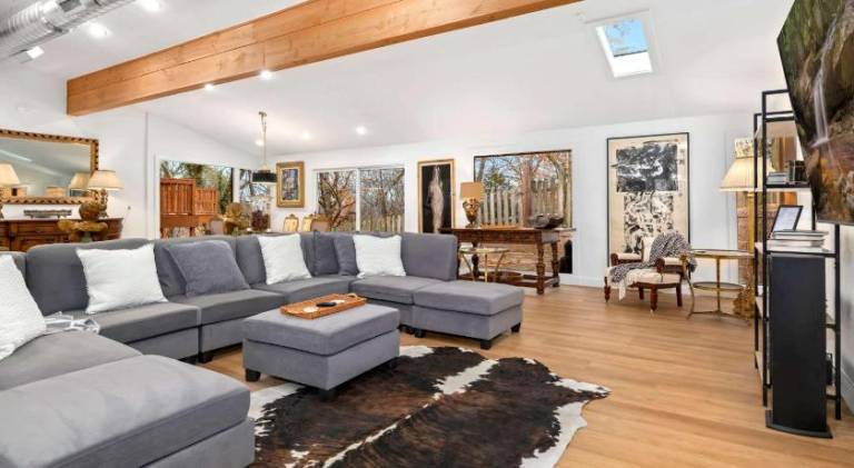 Lovely house | Pets allowed in Fayetteville, AR