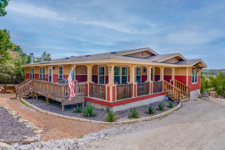 House Canyon Lake